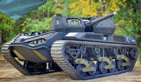 robot tanque Ripsaw M5 de los Estados Unidos es un robot militar para misiones de combate