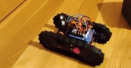 El robot de 20 € creado por profesores de Vigo se emplea en centros de enseñanza Latinoamérica
